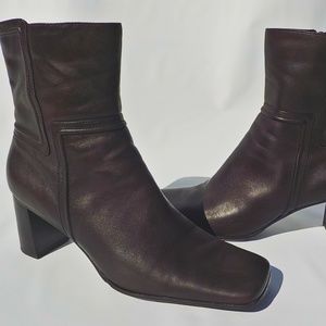 Nine West Warrane Brown Leather Ankle Boots